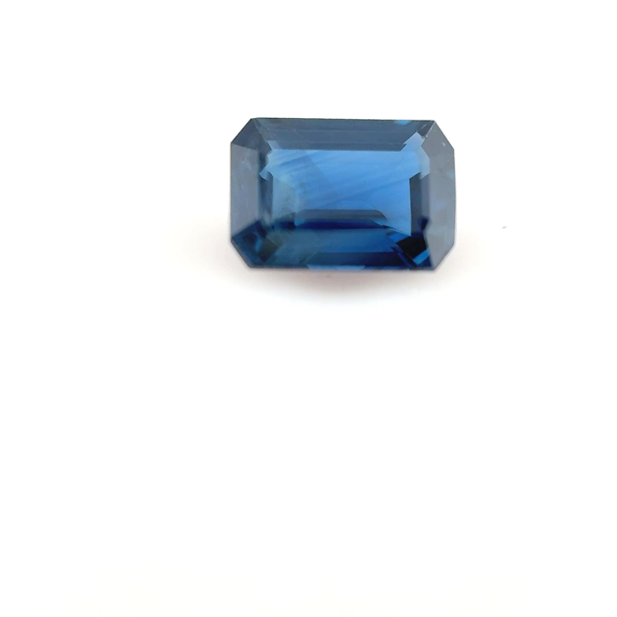 0.85 ct Sapphire
