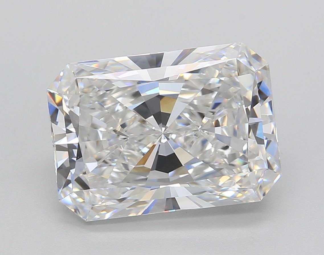 5.01-carat radiant diamond with E color, null cut, and VVS2 clarity.