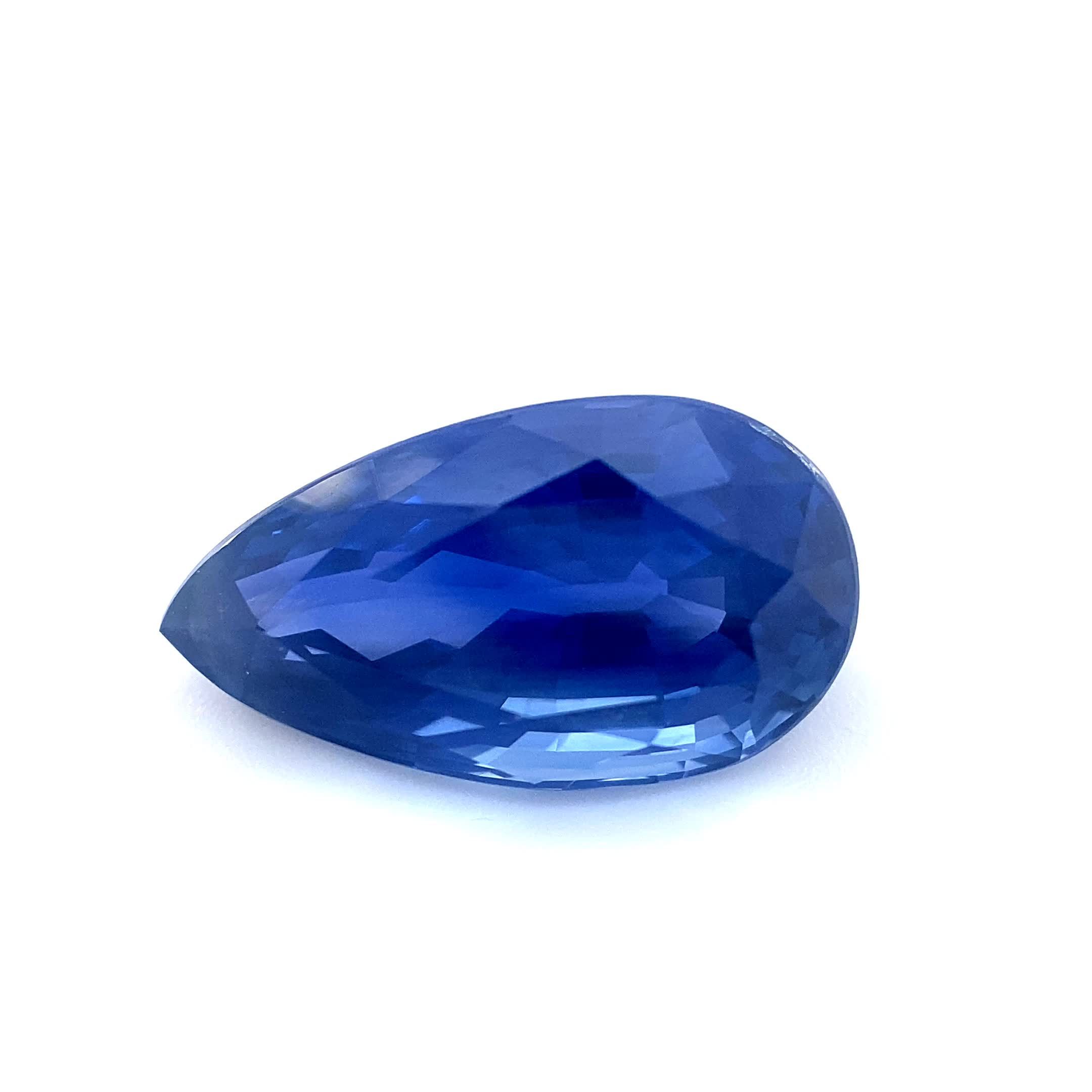 4.28 ct Pear Sapphire