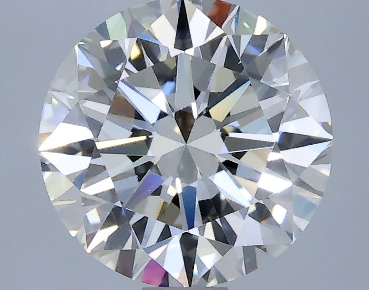 Prírodný diamant okrúhly...