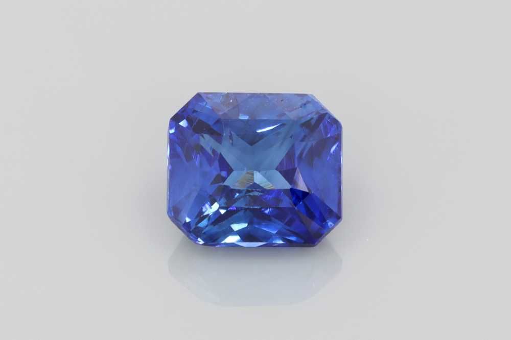2.60 ct Sapphire