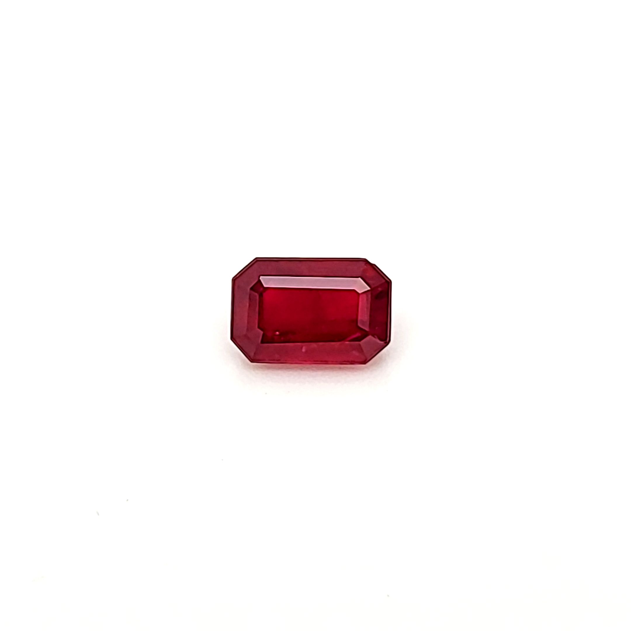 RUBY FACETED 2.05ct RED Red EC MADAGASCAR HEATED