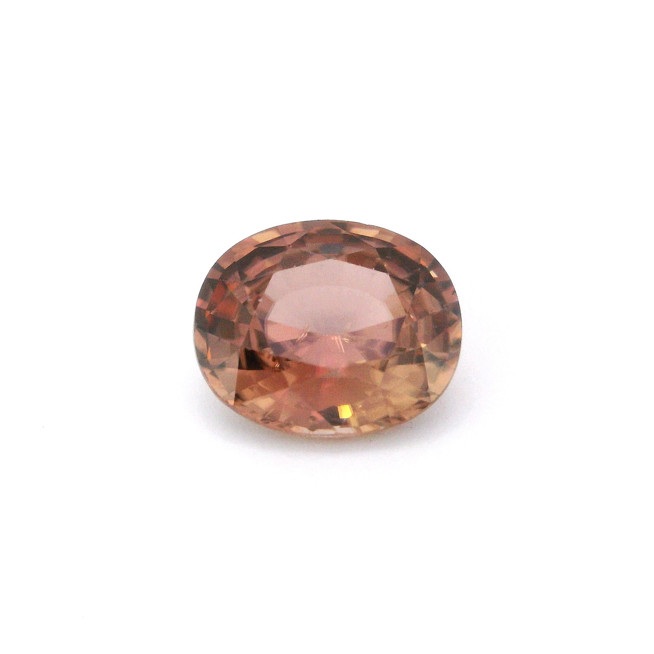 Cyrkon 4,42 ct, brązowy, szlif owalny