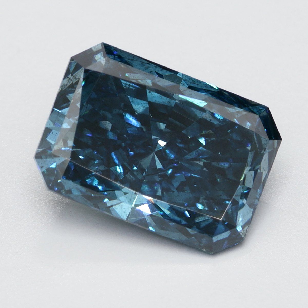 2.06 CT Fancy Vivid Blue RADIANT