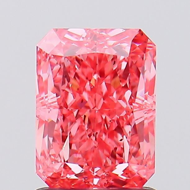 1.61 CT Fancy Vivid Pink RADIANT