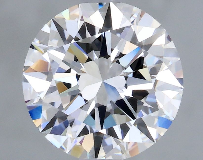 Prírodný diamant okrúhly...