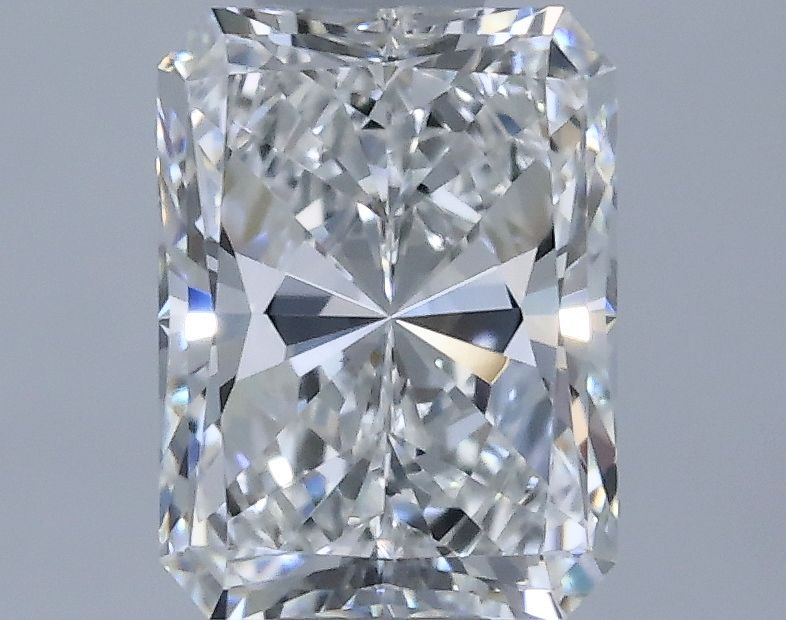 Prírodný diamant radiant,...