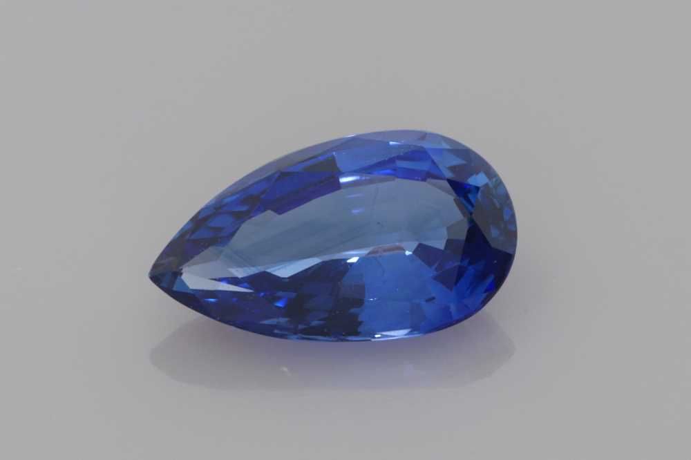 Szafir 2,03 ct, niebieski, szlif gruszka