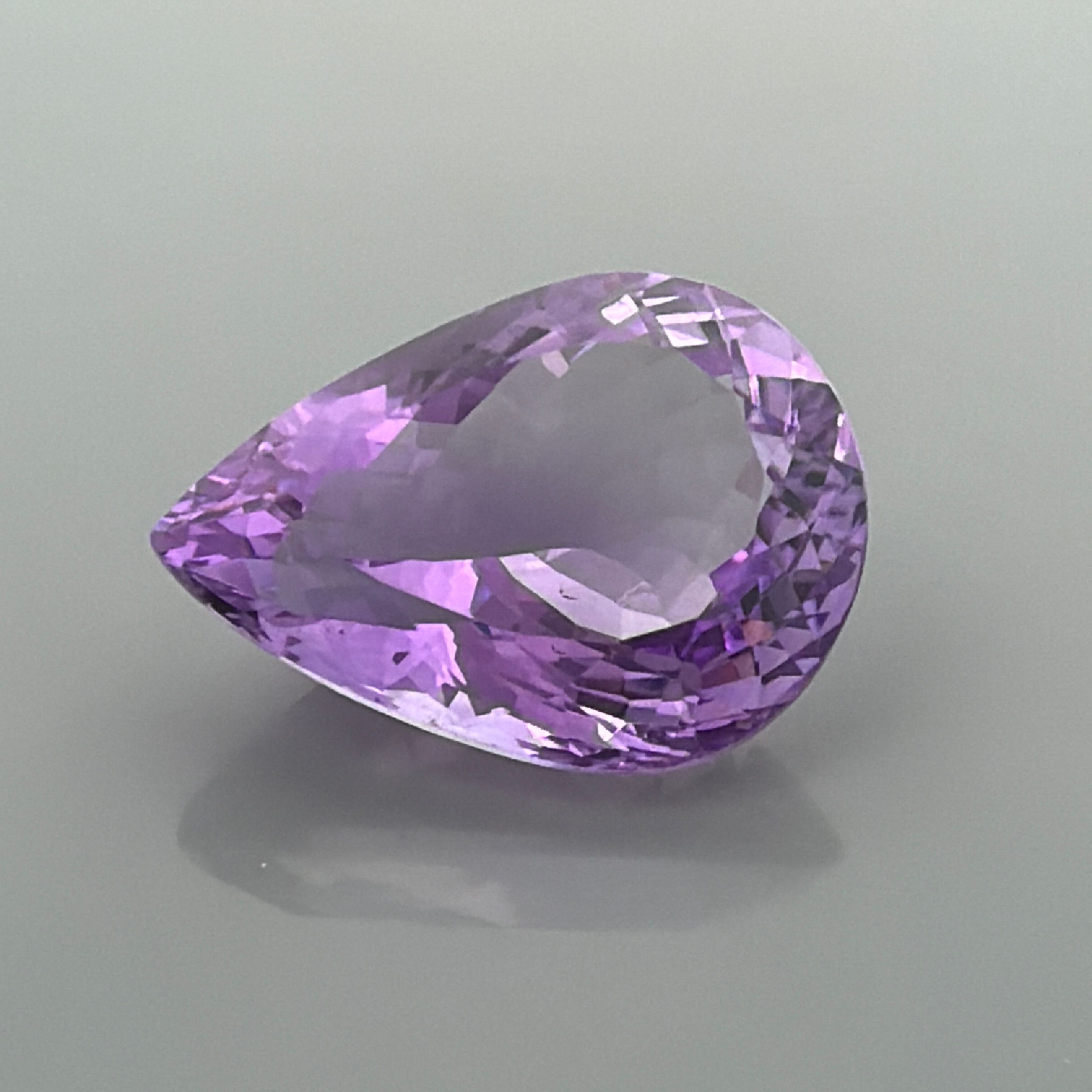 Ametyst 14,49 ct, purpurowy, szlif gruszka