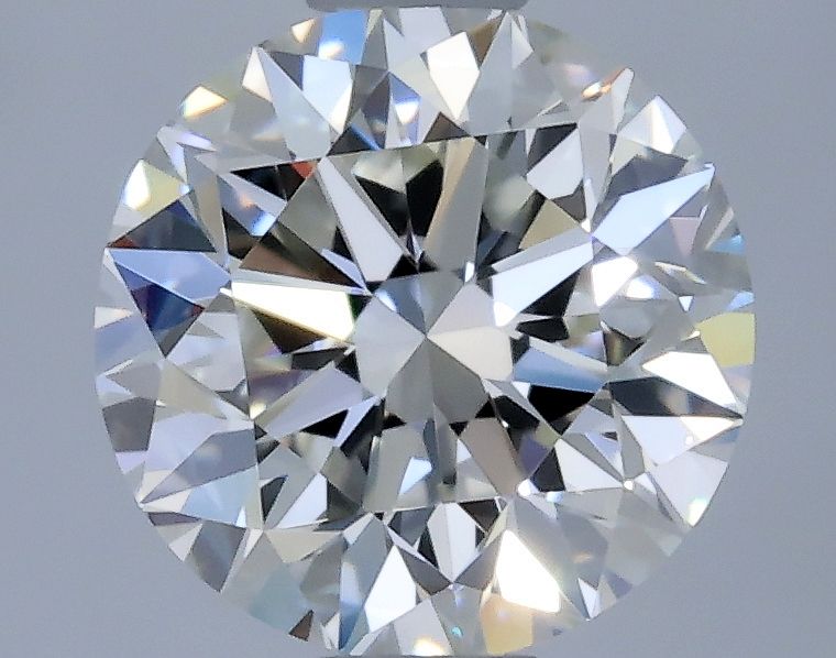 Prírodný diamant okrúhly...