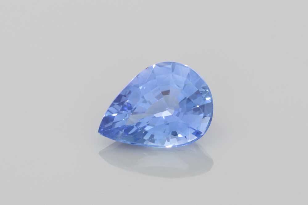 SAPPHIRE FACETED 1.58ct BLUE Light BLUE SI SRILANKA HEATED