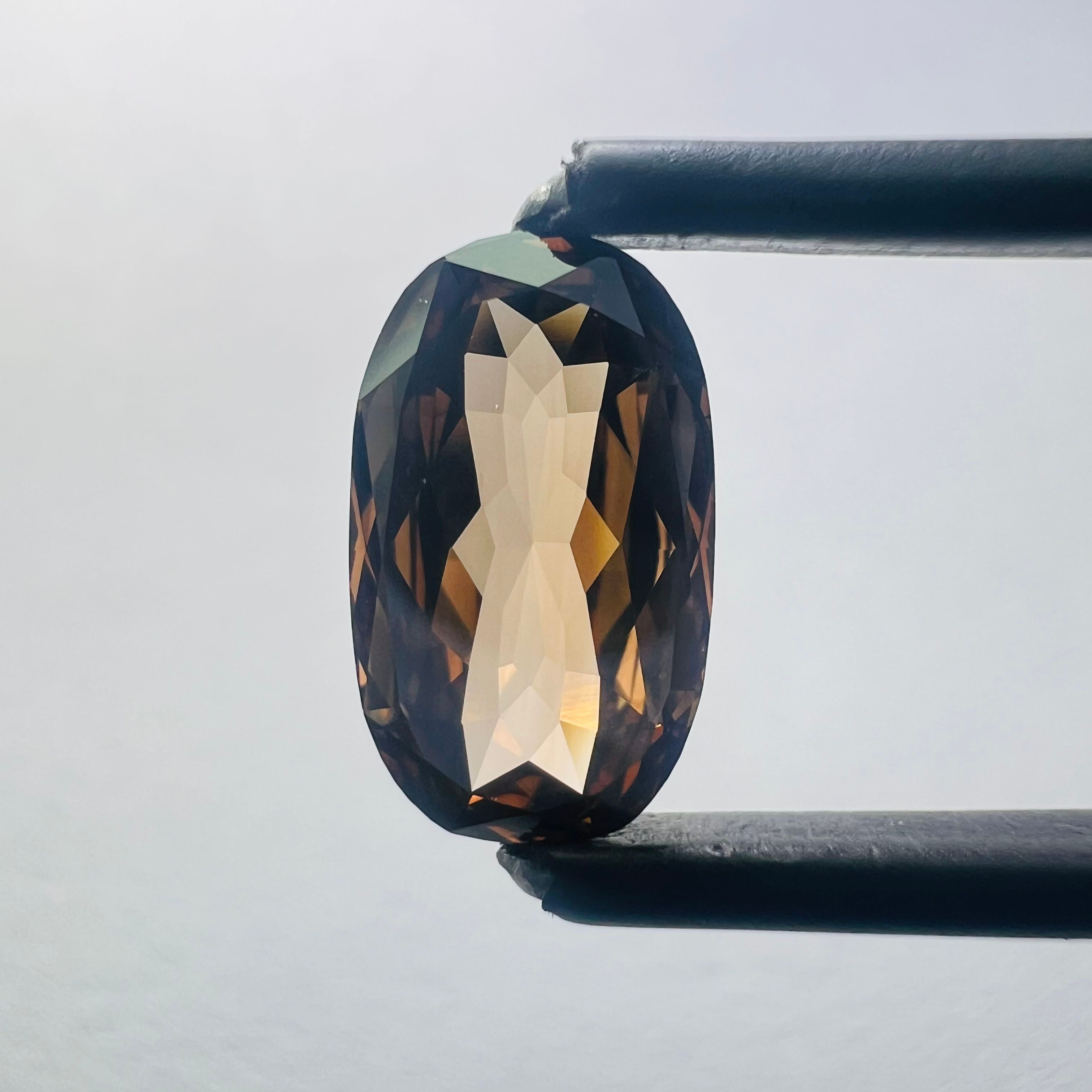 1.27 CT Brown OVAL