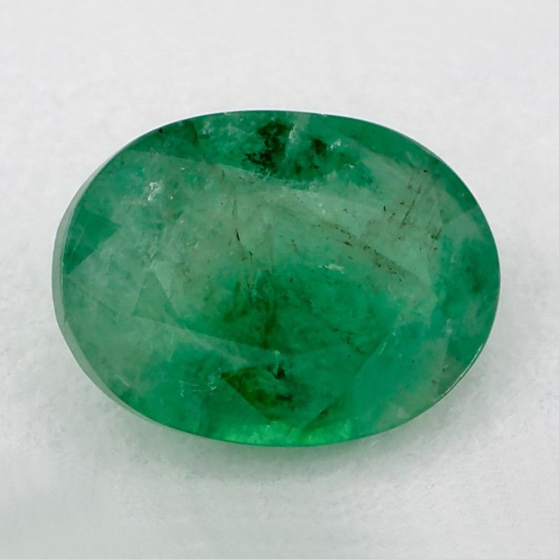 Szmaragd 1,17 ct, zielony, szlif owalny