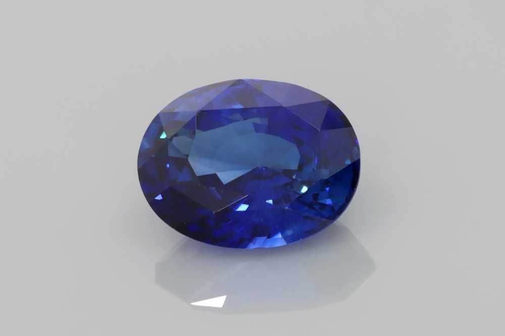 SAPPHIRE FACETED 3.68ct BLUE Vivid BLUE SI SRILANKA HEATED
