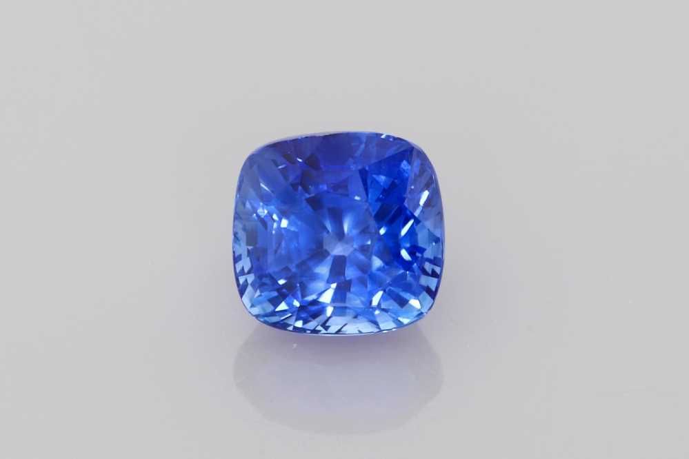 1.69 ct Sapphire
