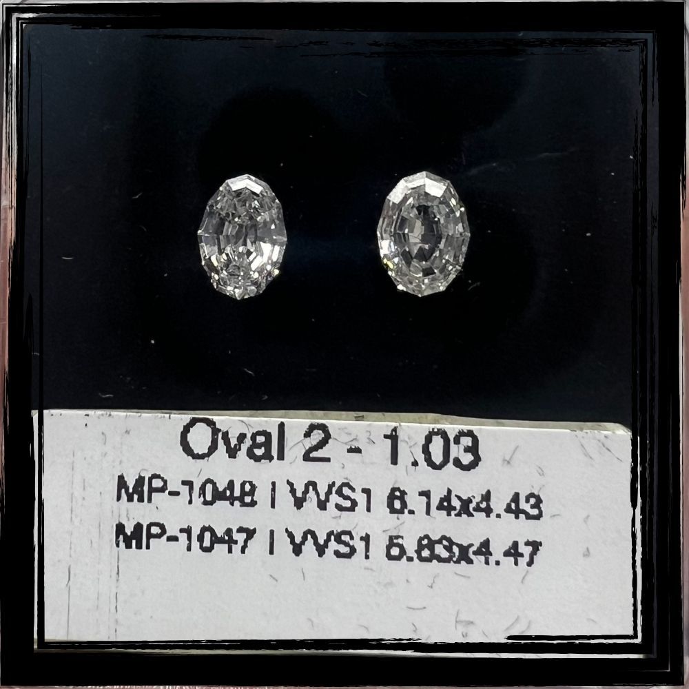 Prírodný diamant oval,...