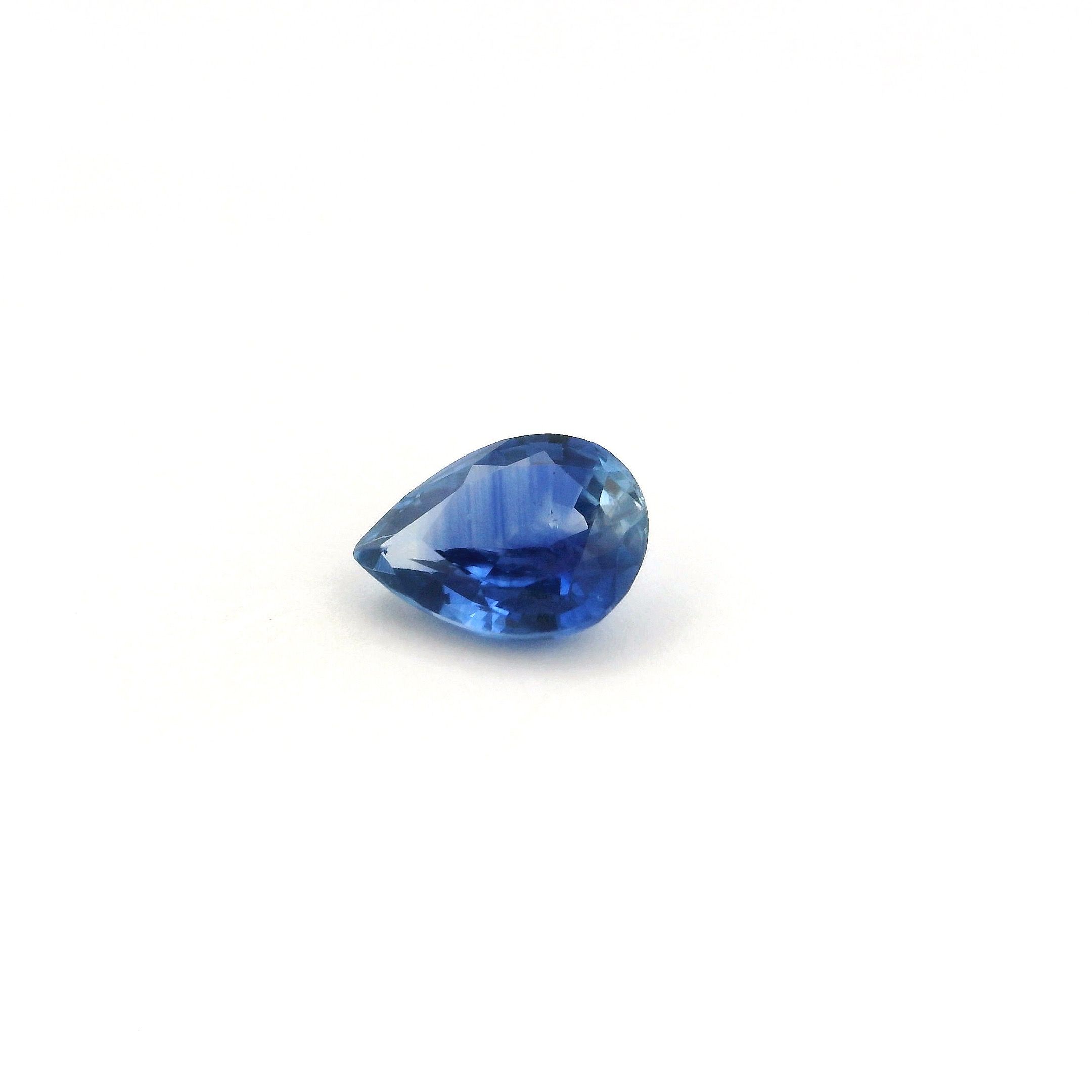 0.93 ct Pear sapphire