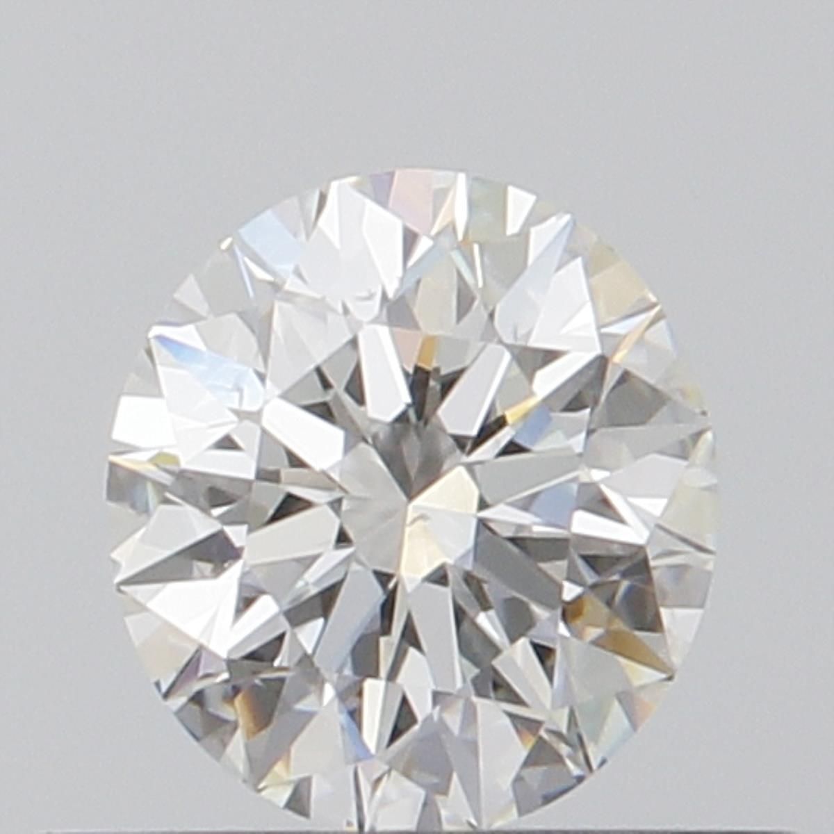 Prírodný diamant okrúhly...