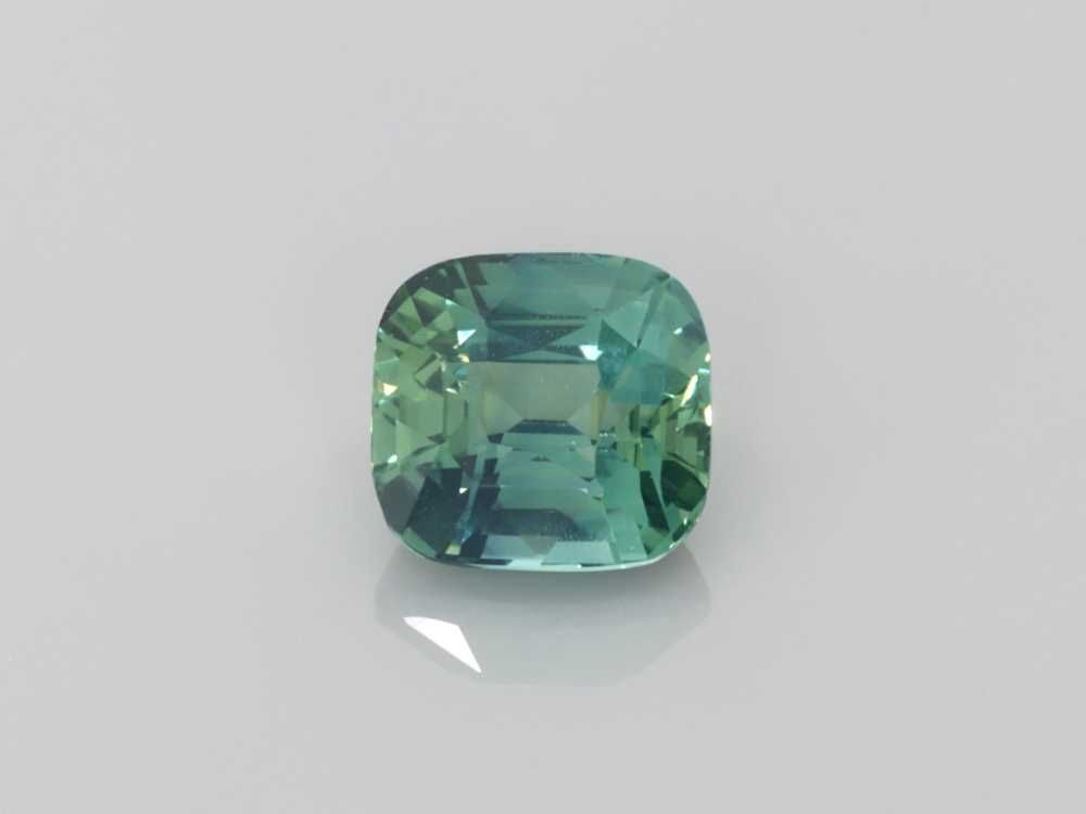 Szafir 1,54 ct, morski, szlif cushion