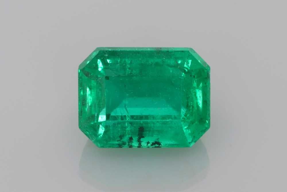Szmaragd 1,85 ct, zielony, szlif szmaragdowy