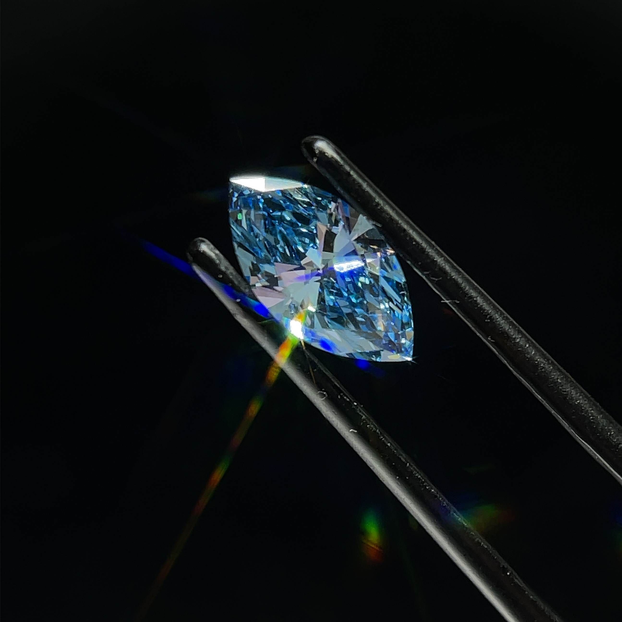 0.9 CT Fancy Vivid Blue MARQUISE