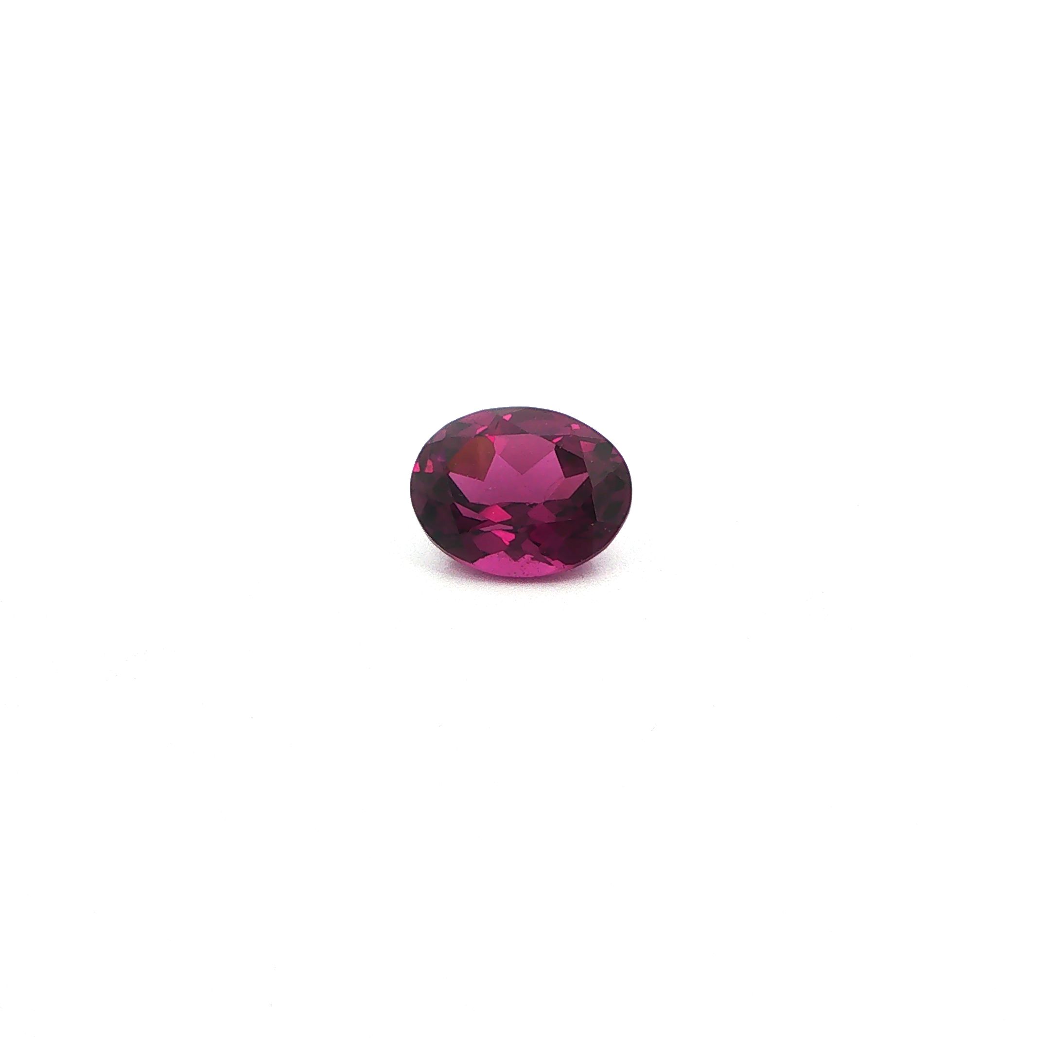 3.31 ct Oval garnet