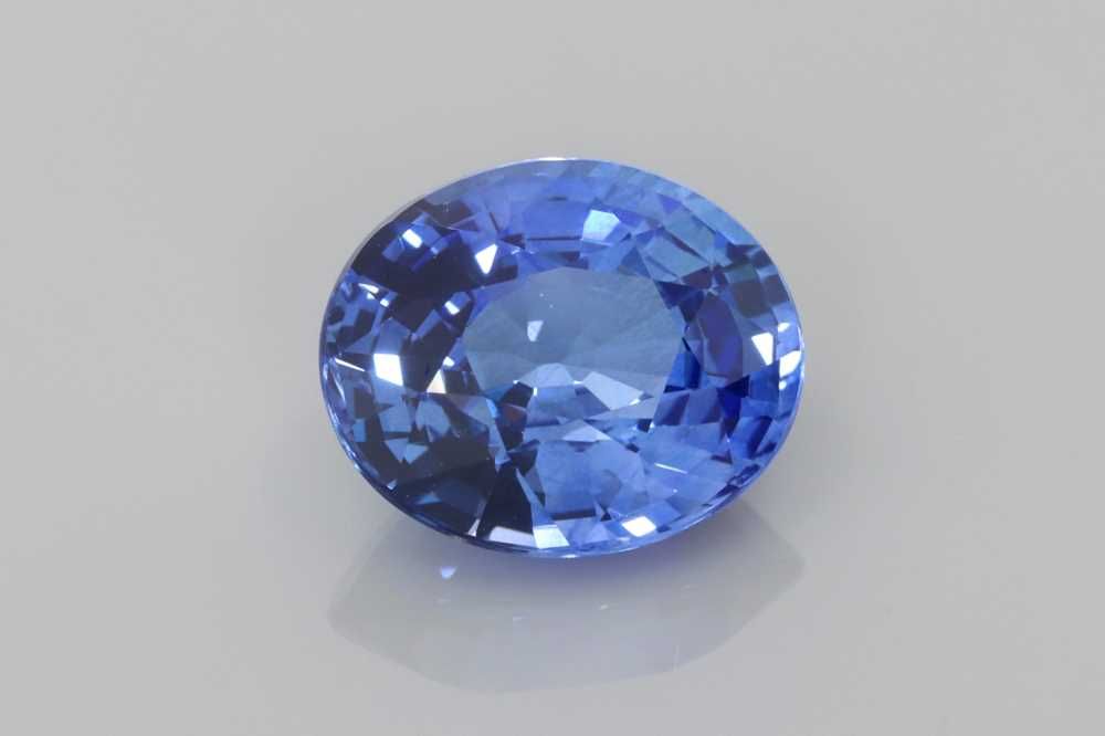 3.29 ct Sapphire