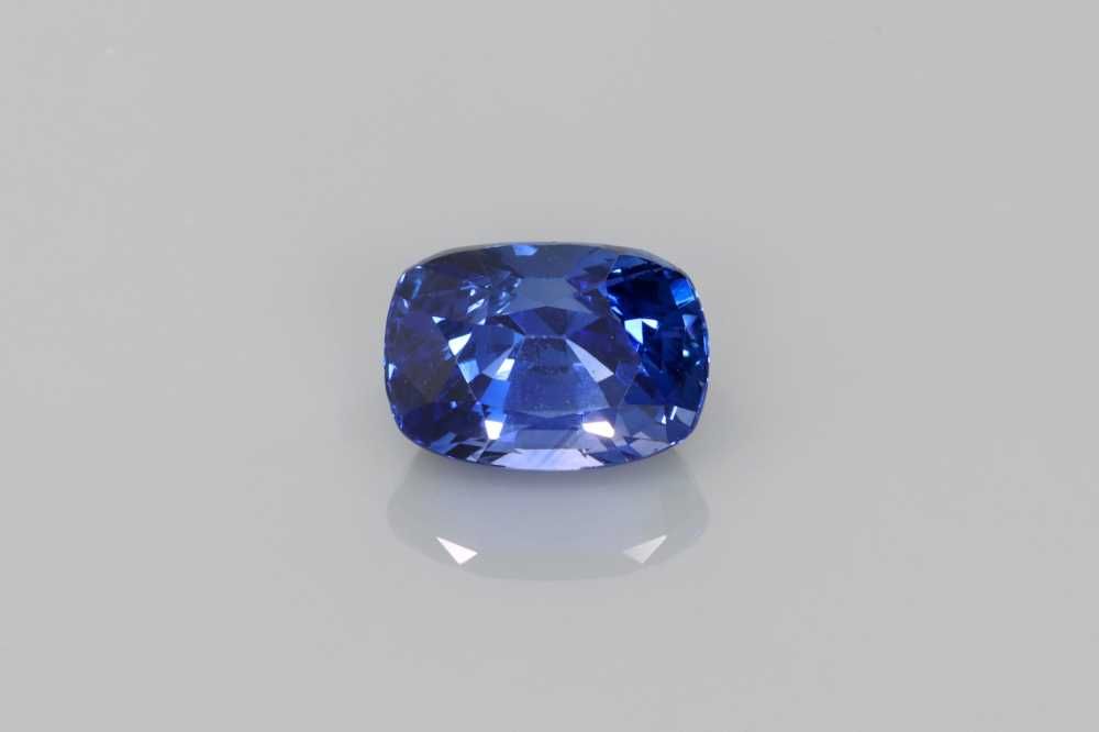 Szafir 1,63 ct, niebieski, szlif cushion