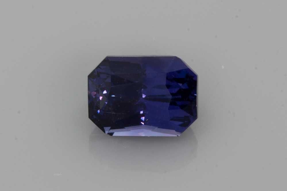 2.12 ct Emerald Sapphire