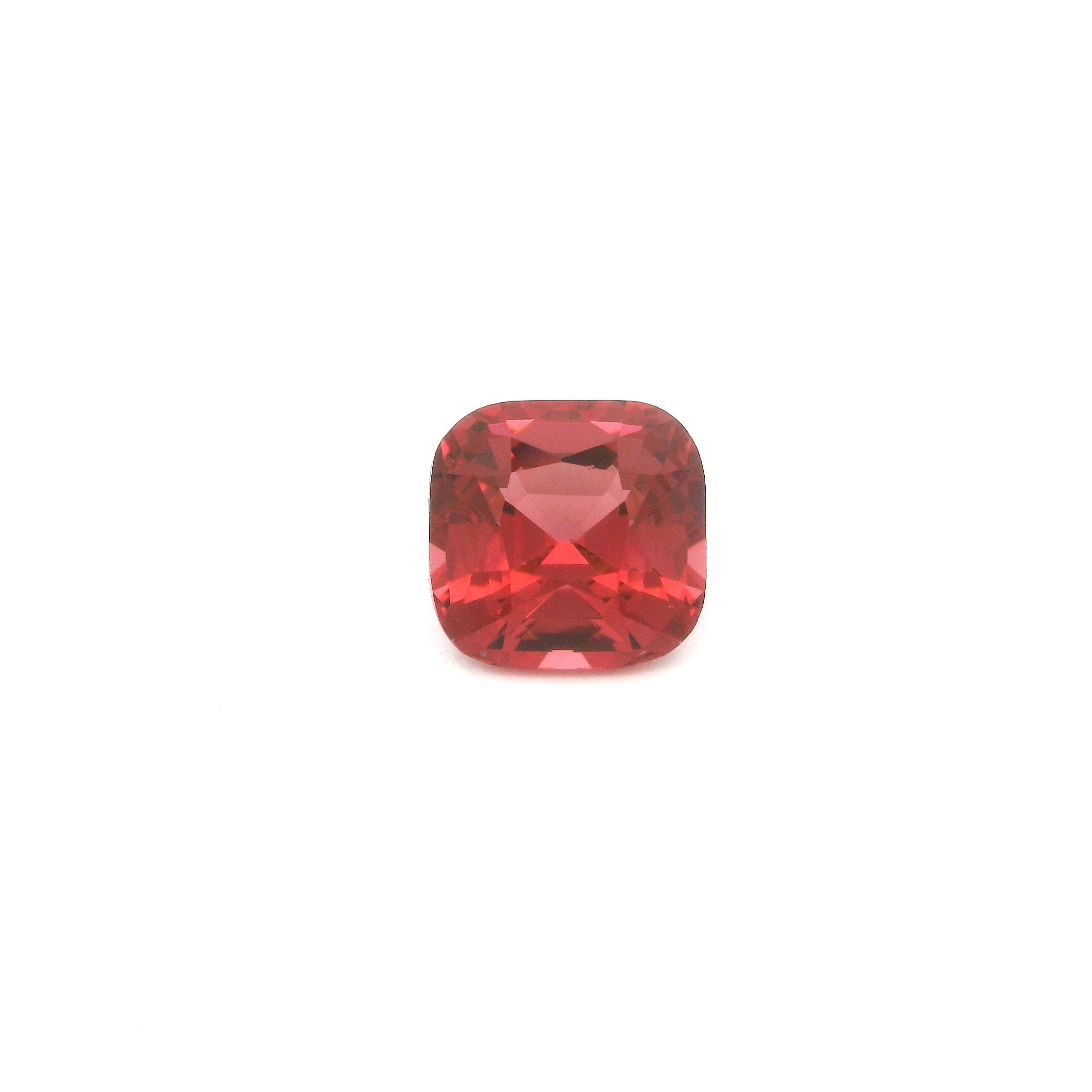 1.57 ct Cushion garnet