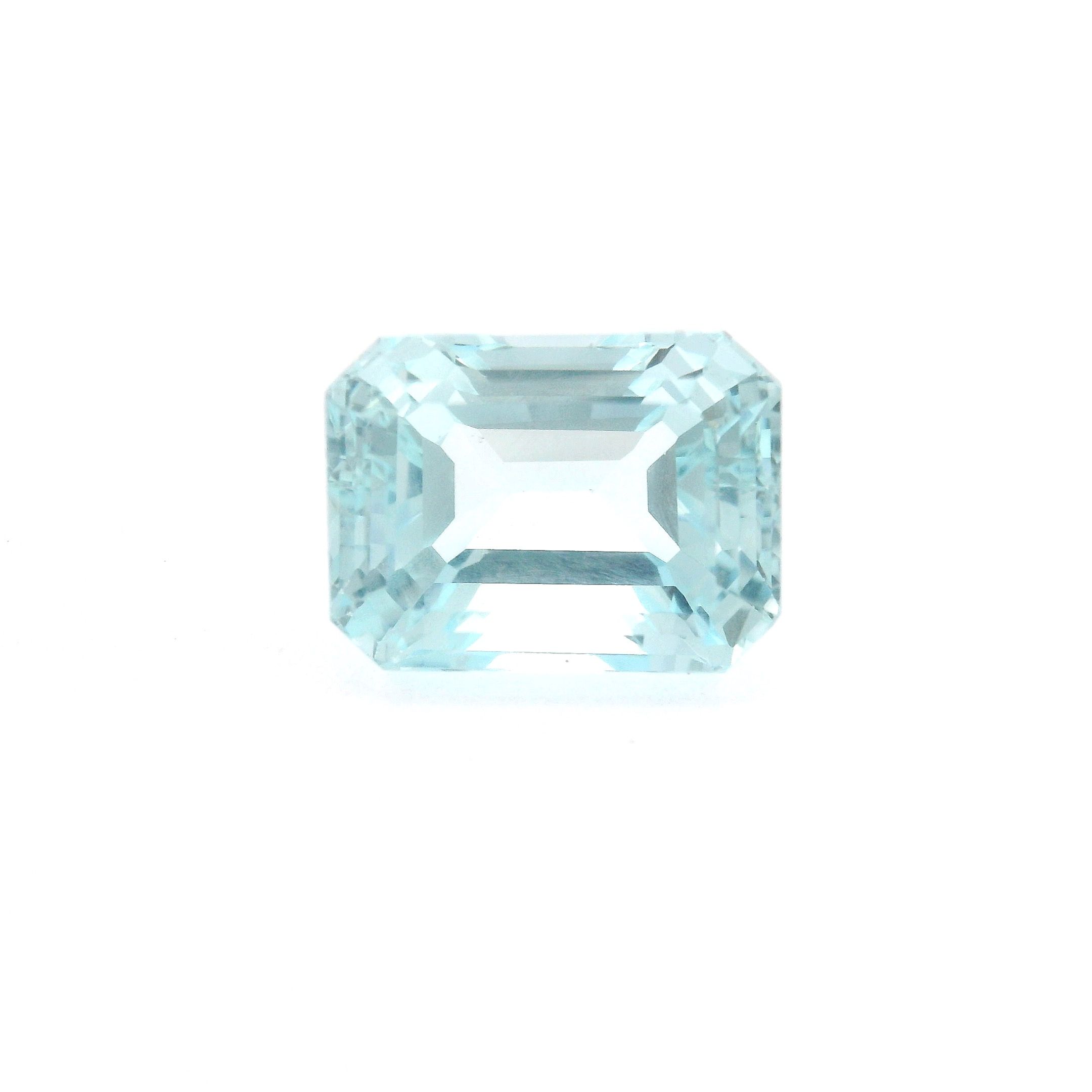 Akwamaryn 3,78 ct, niebieski, szlif ośmiokątny