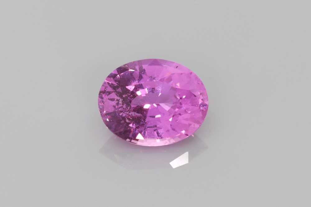 Szafir 1,28 ct, różowy, szlif owalny