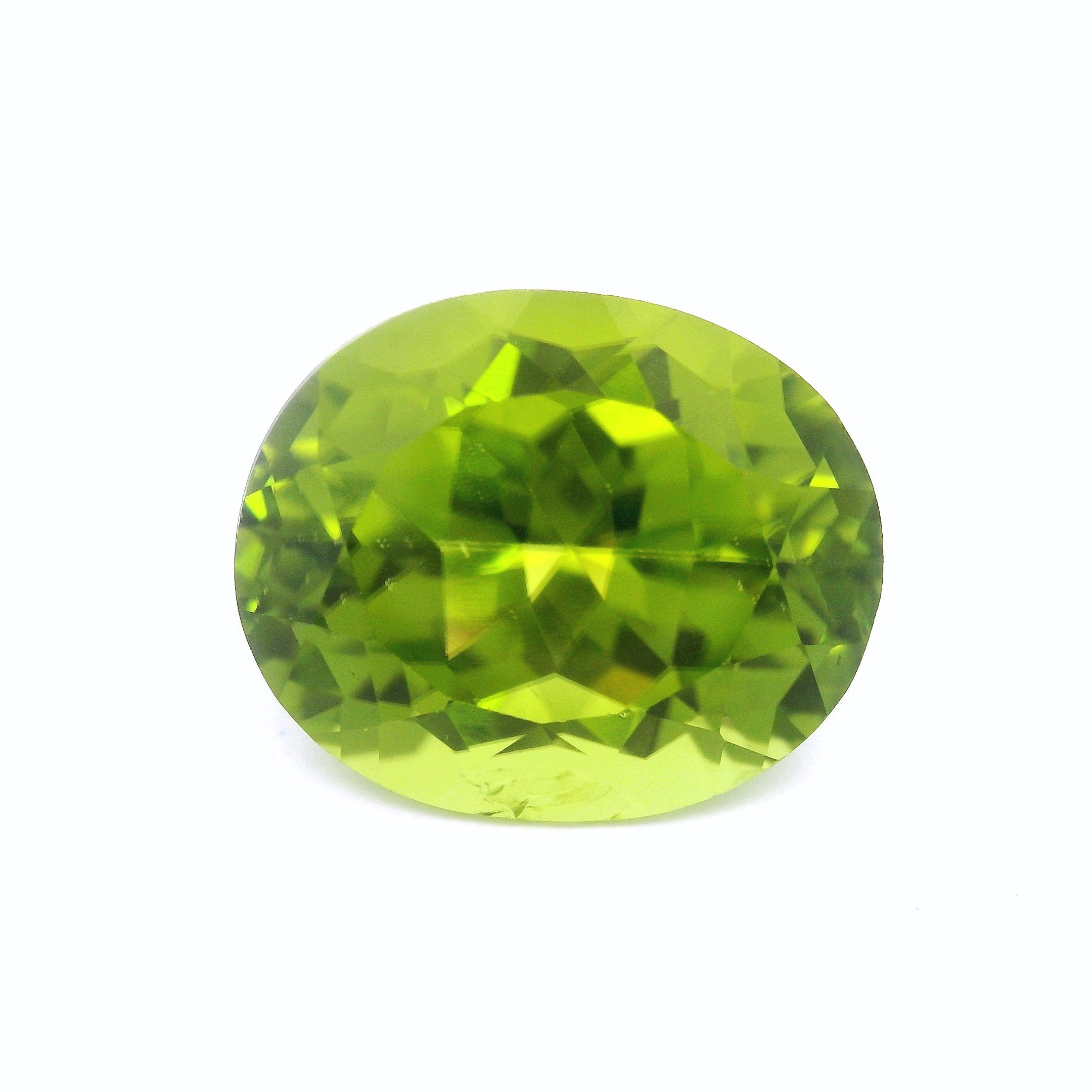 Perydot 9,86 ct, zielony, szlif owalny