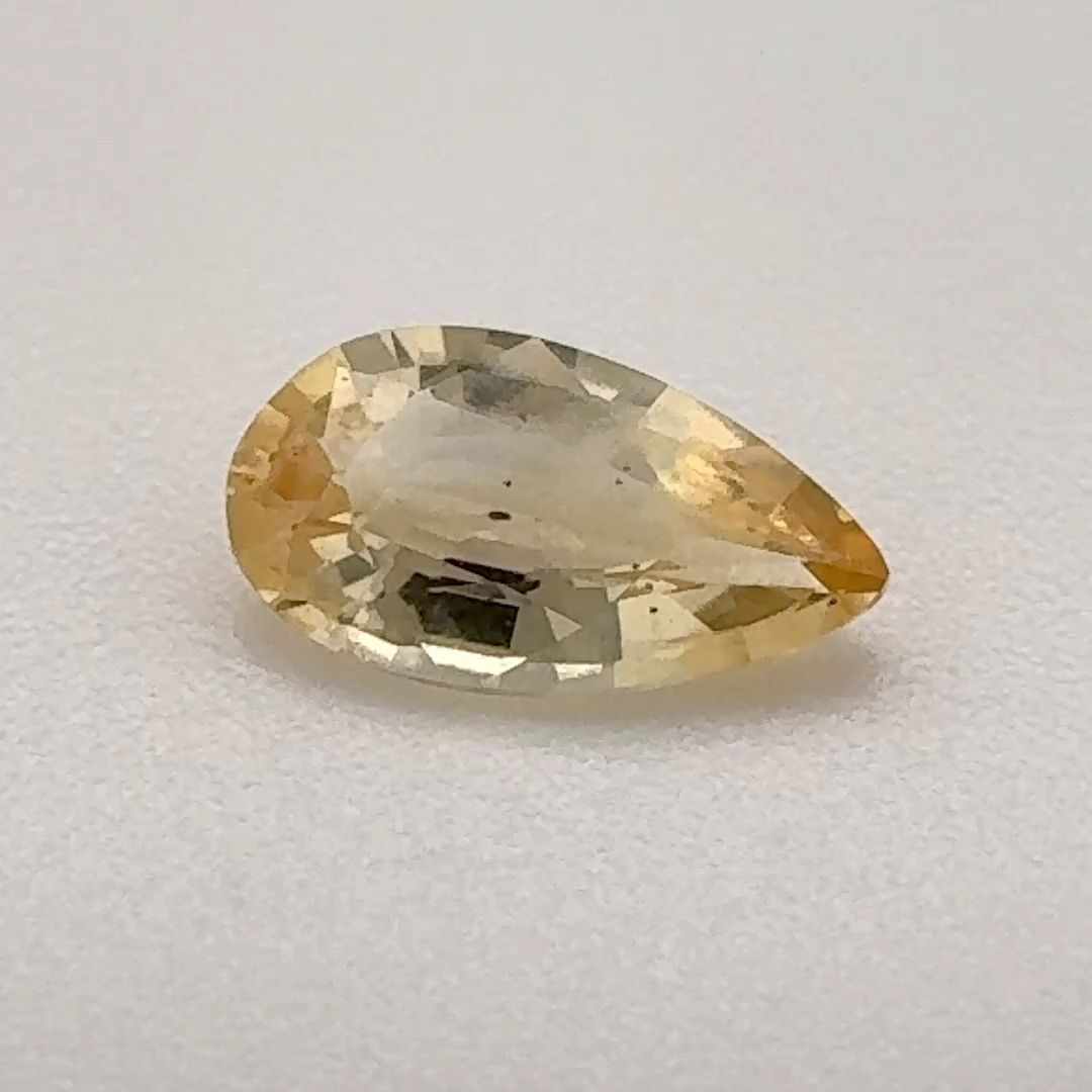 0.65 ct Topaz