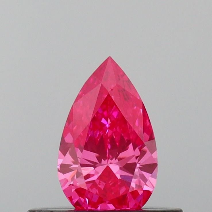 0.32 CT Fancy Vivid Pink PEAR