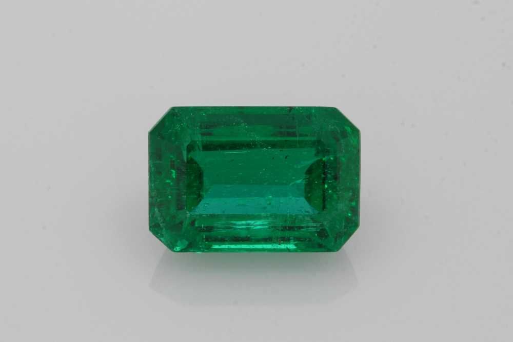 6.68 ct Emerald emerald
