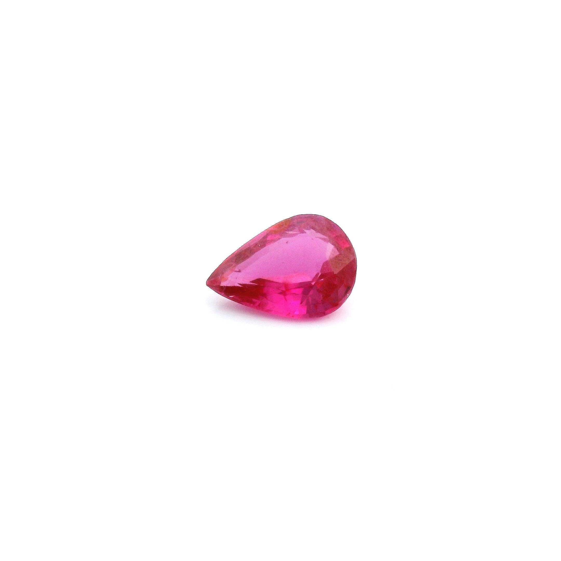 RUBY FACETED 0.68ct RED Medium Intense SI MOZAMBIQUE NONE