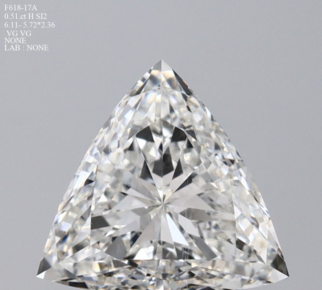 Prírodný diamant triangel,...