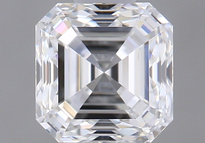 Prírodný diamant štvorcový...