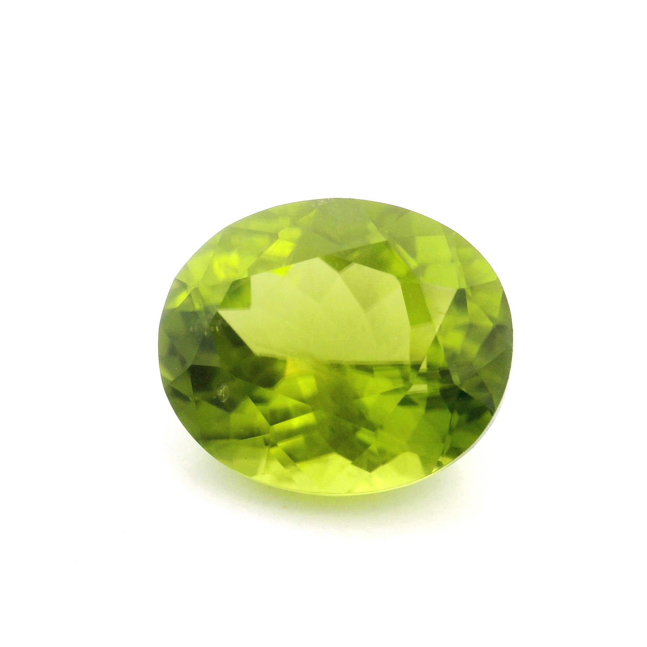 Perydot 8,40 ct, zielony, szlif owalny