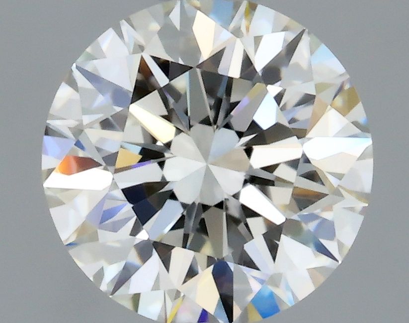 Prírodný diamant okrúhly...