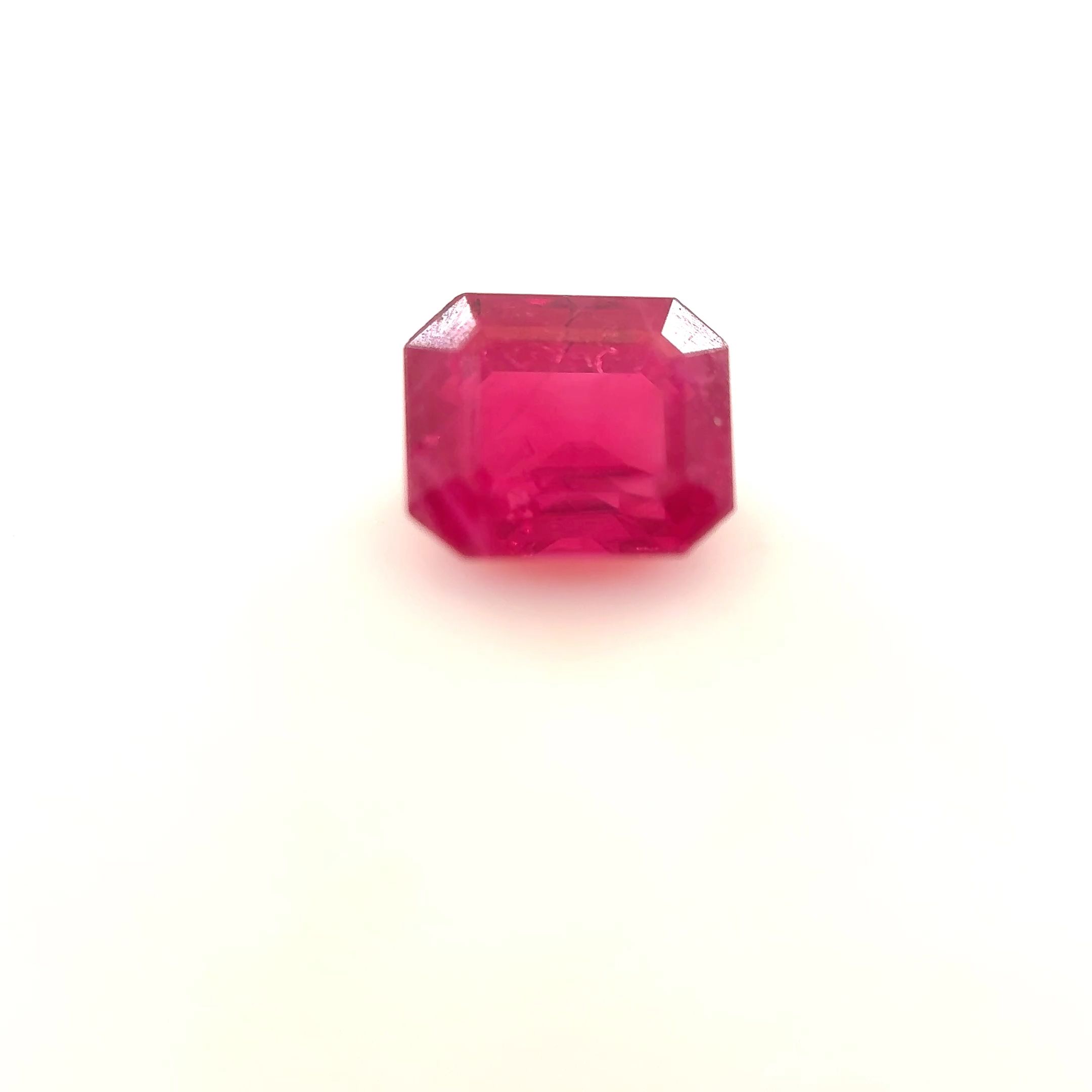 Rubin 1,17 ct, czerwony, szlif szmaragdowy