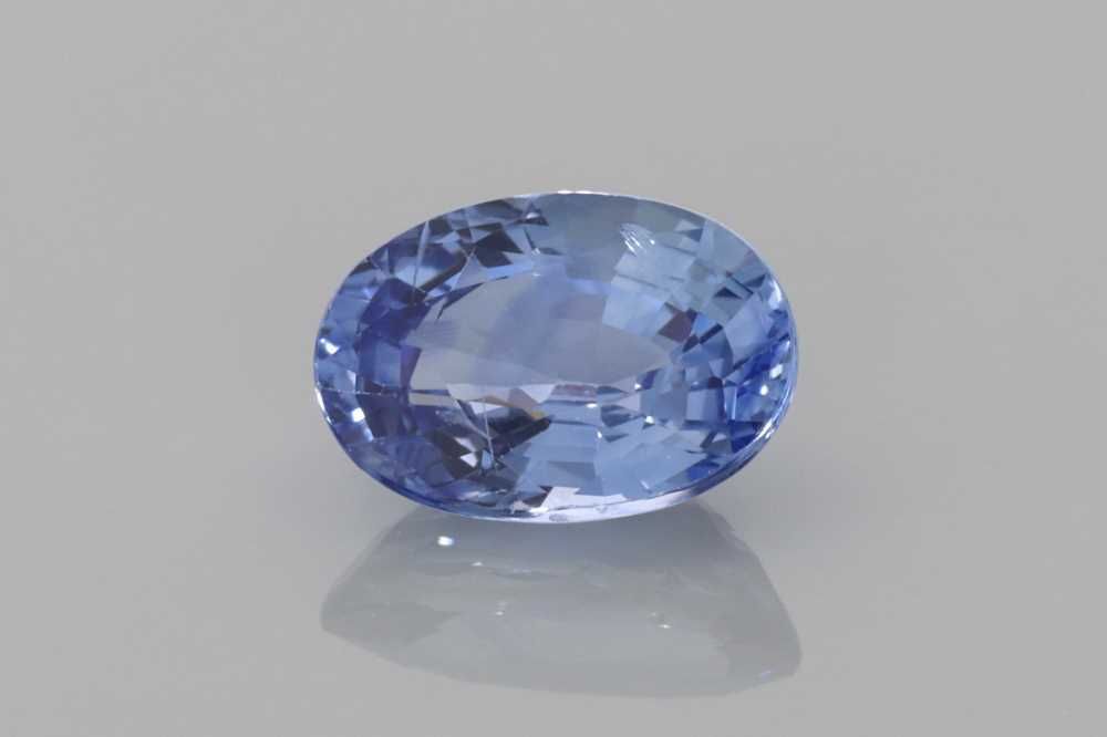 SAPPHIRE FACETED 1.68ct BLUE Light BLUE SI SRILANKA HEATED