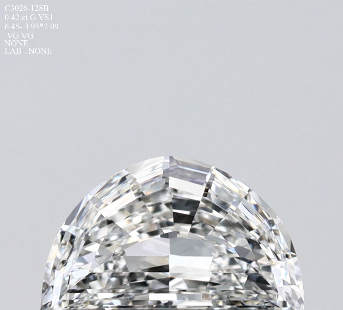 Prírodný diamant half moon,...