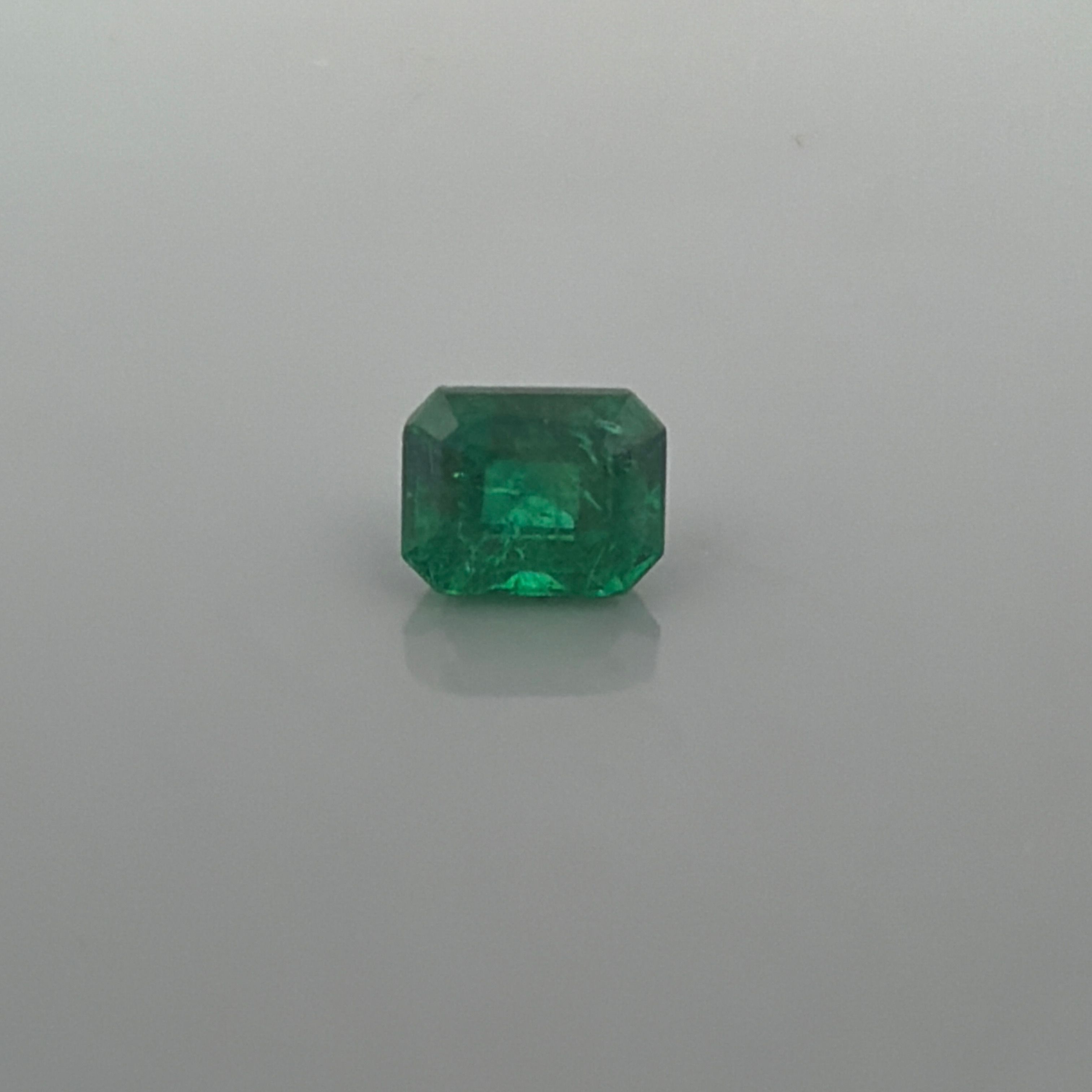 Szmaragd 1,61 ct, zielony, szlif ośmiokątny