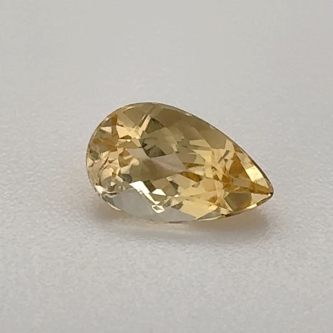 0.81 ct Topaz