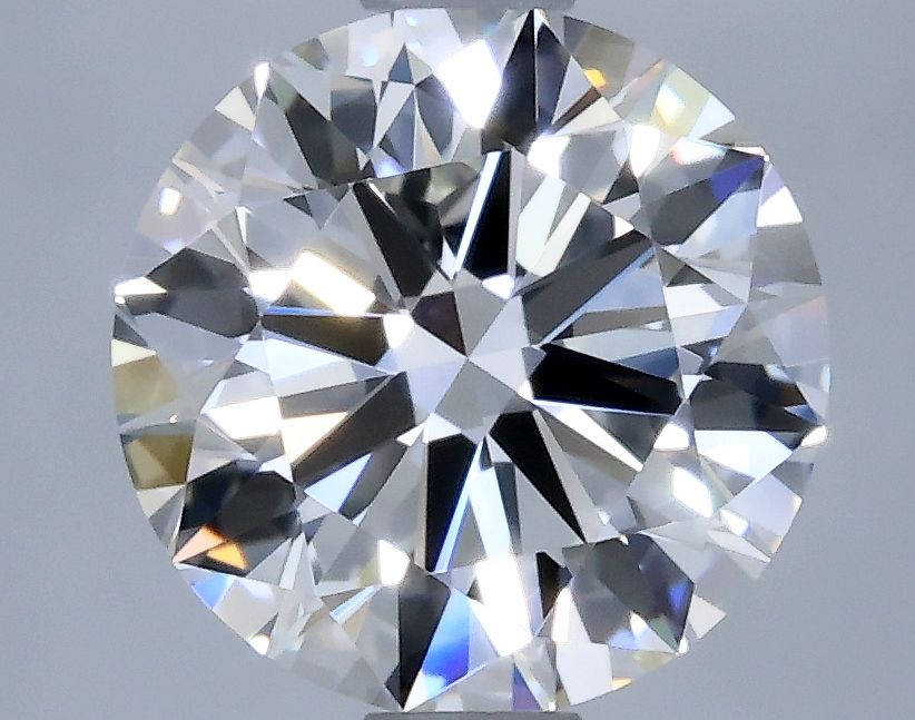 Prírodný diamant okrúhly...