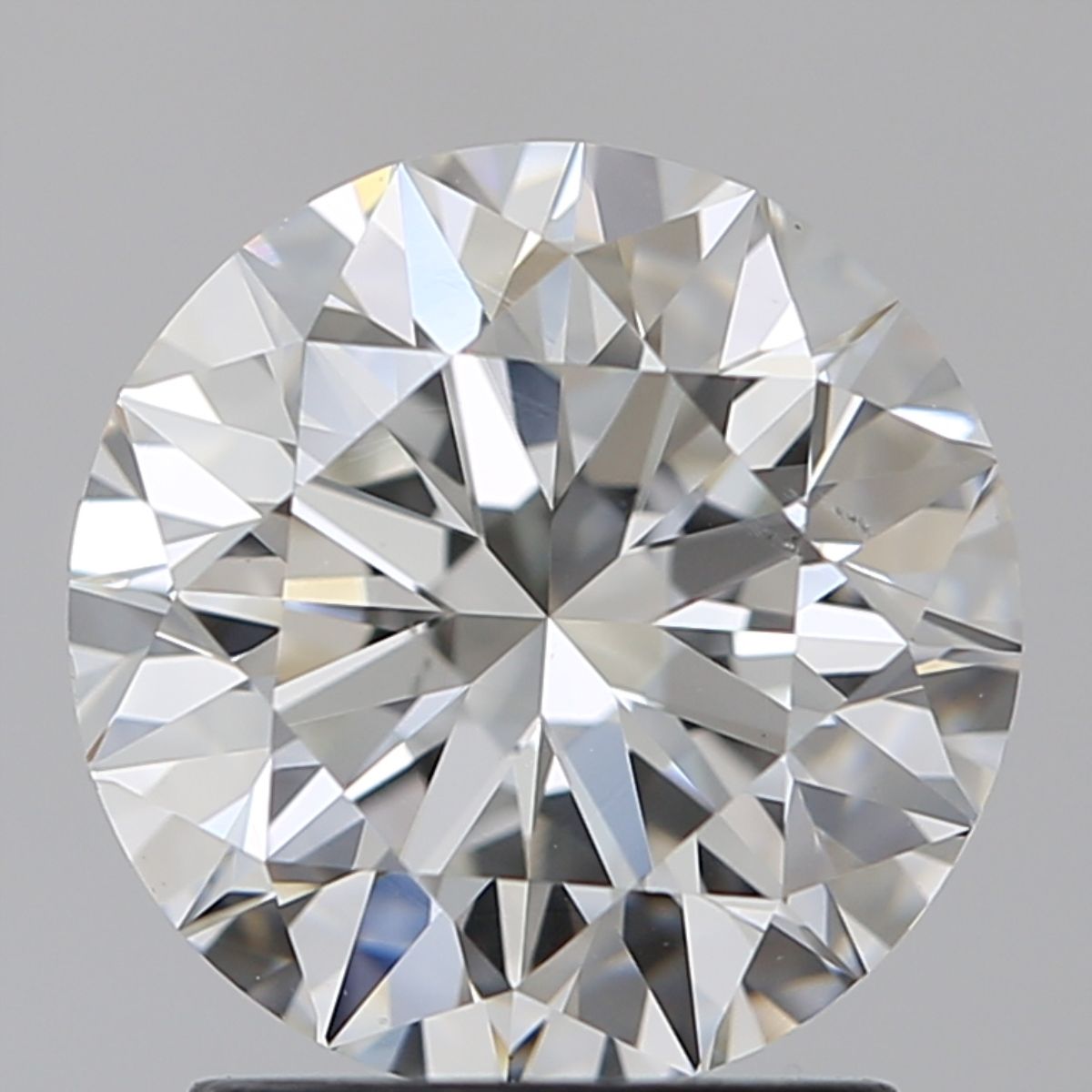 Prírodný diamant okrúhly...