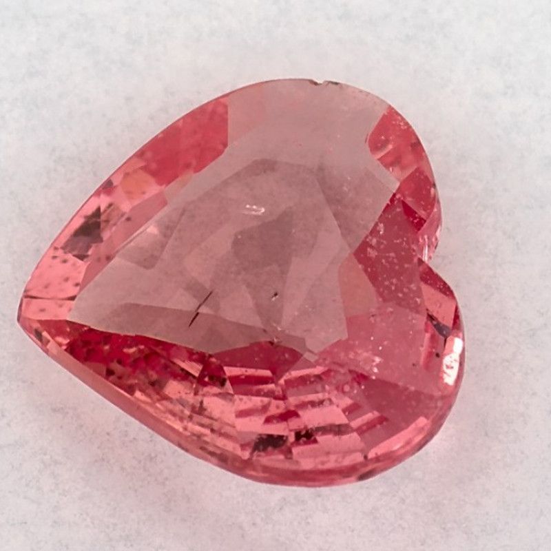 Szafir 1,42 ct, różowy, szlif serce