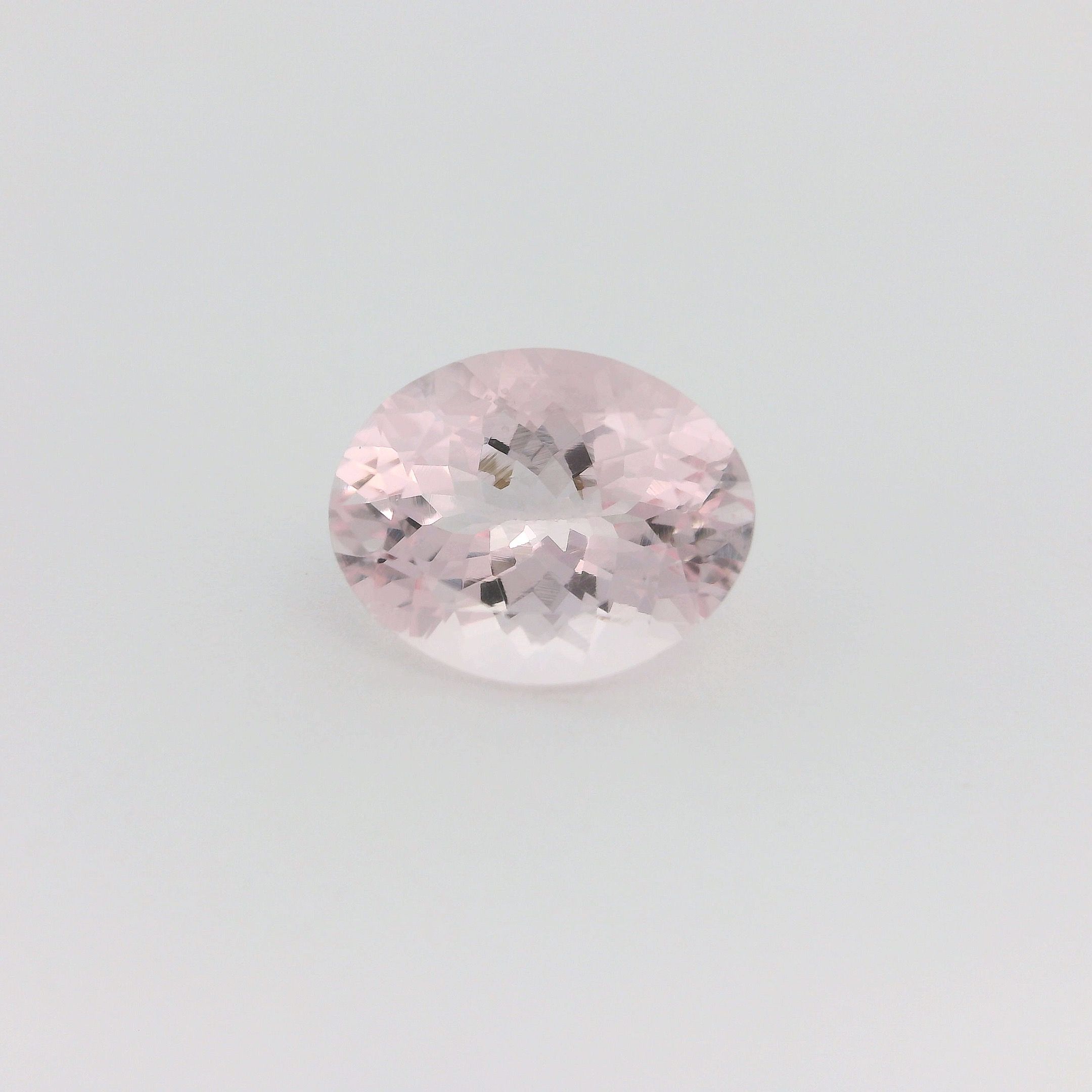 Morganit 2,17 ct, różowy, szlif owalny